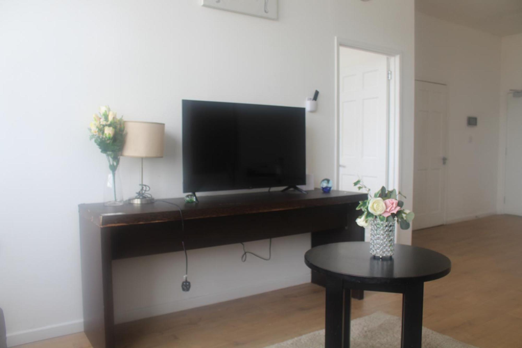 Apartment Flat 414 One Bedroom *